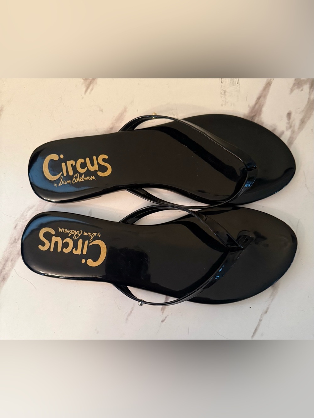 Circus by Sam Edelman Black Glossy Thong Sandals, Size 8, GUC